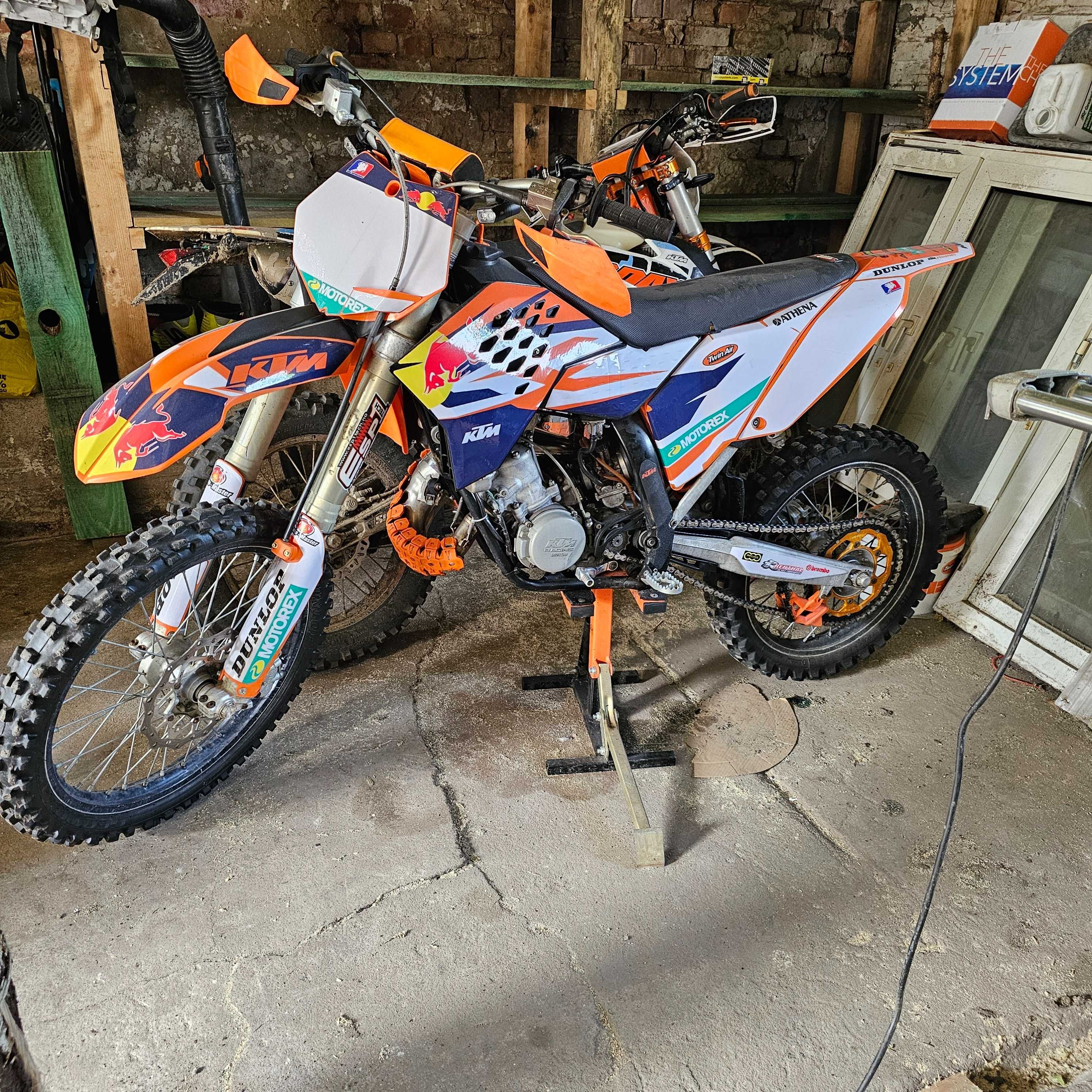 Witam sprzedam ktm 125 sx