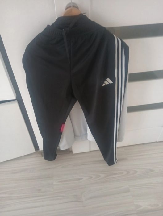 Nowy Męski Dres Adidas rozmiar L orginał
