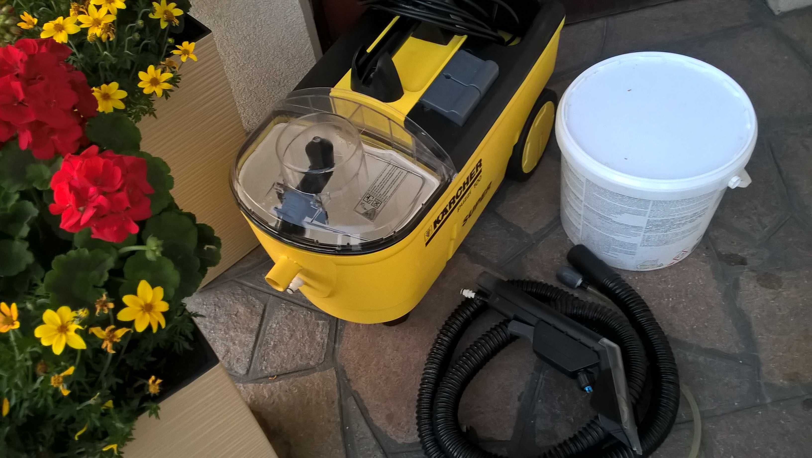 Odkurzacz piorący karcher puzzi 100