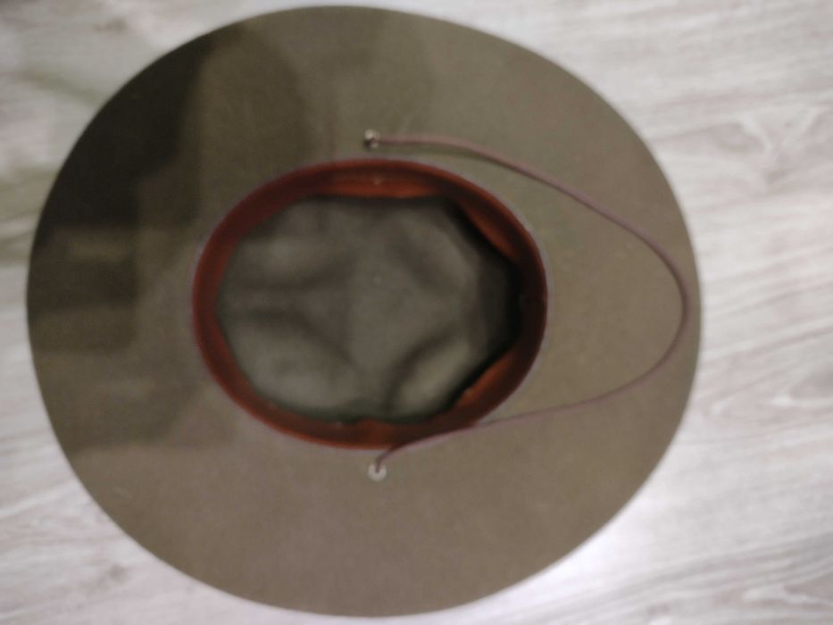 Kapelusz skauta rozm.57 filcowy.