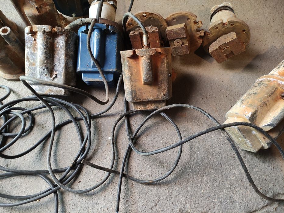 Насос вибрационный по запчастям