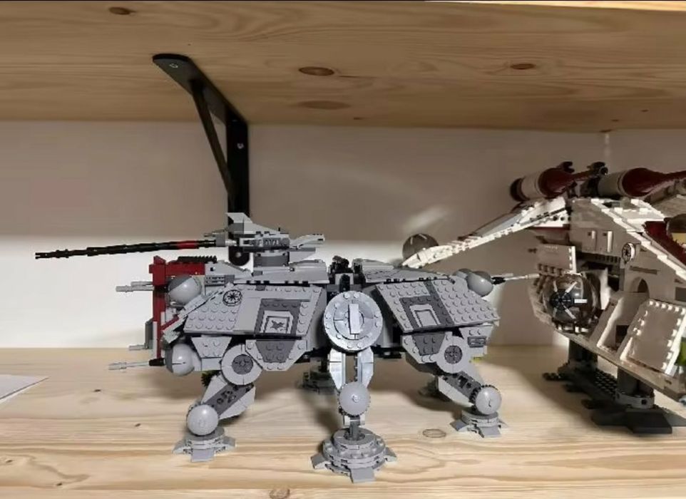 Конструктор Шагоход AT - TE Walker космические войны Star Wars 1082 шт