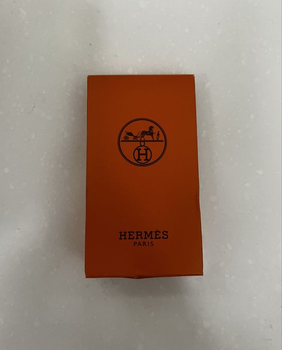 Opakowanie prezentowe na perfumy Hermes
