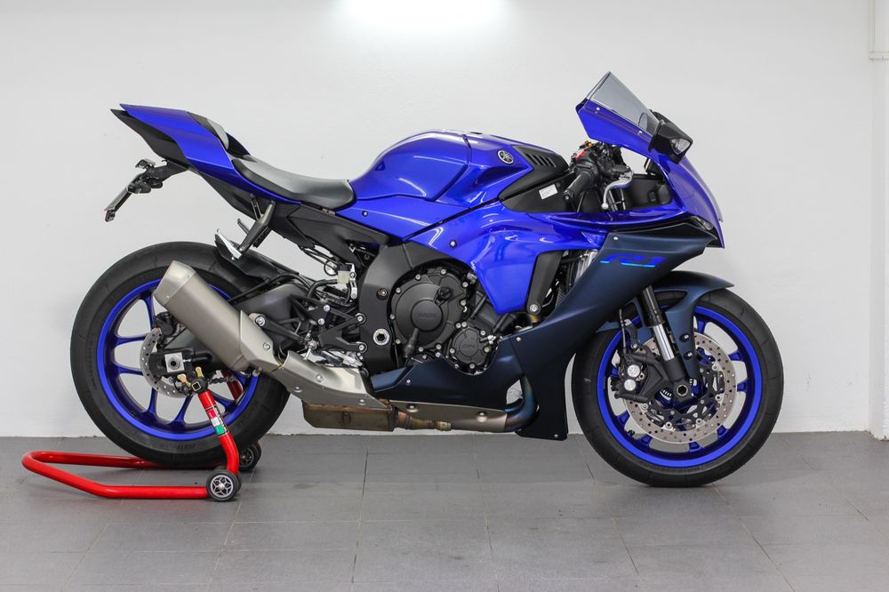 Yamaha YZF R1 2023 (Garantia)