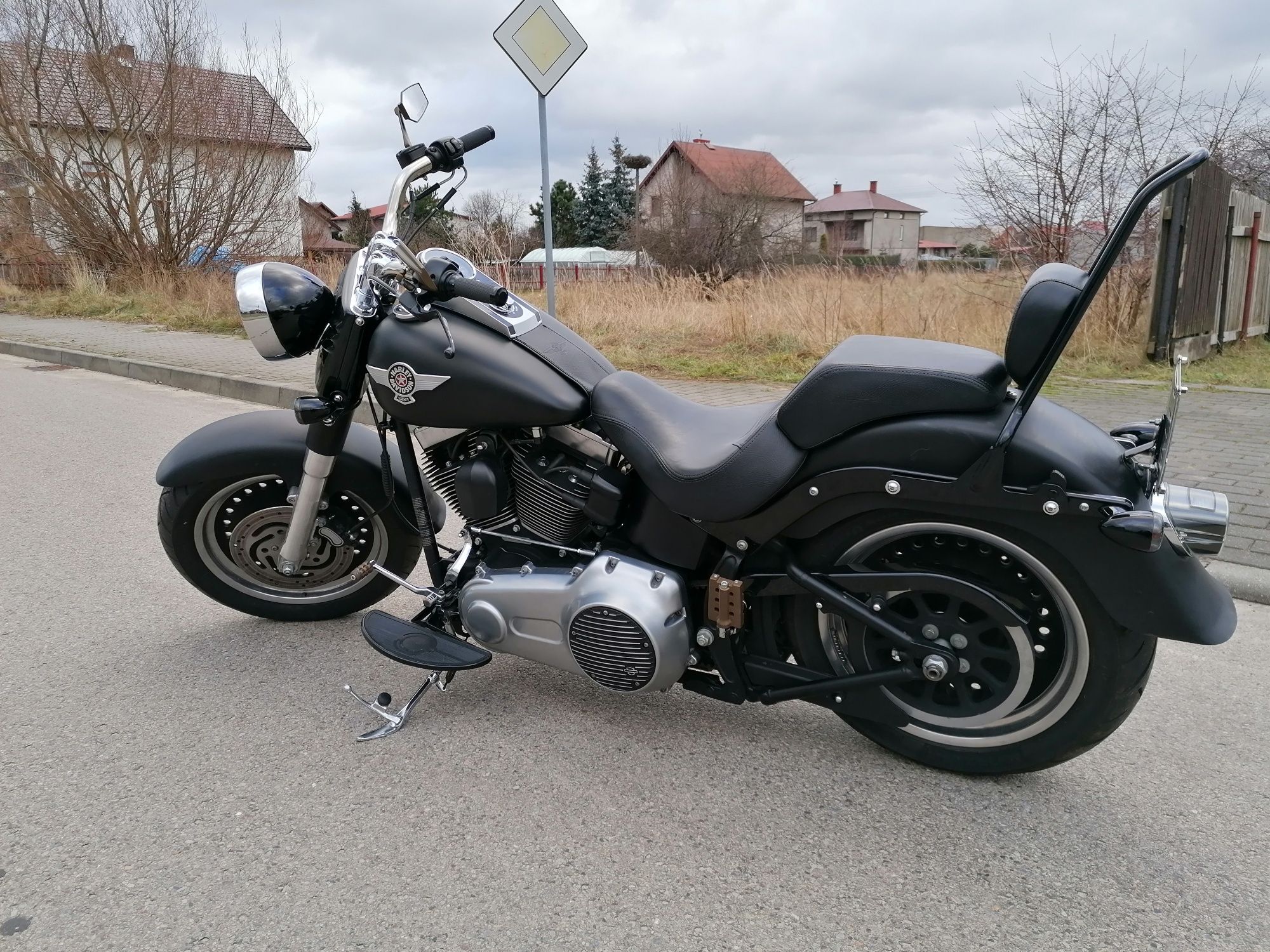 Harley Davidson Fat Boy 2010 flstfb 38tys mil night train