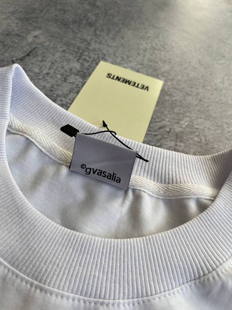 Футболка VETEMENTS Antisocial оверсайз