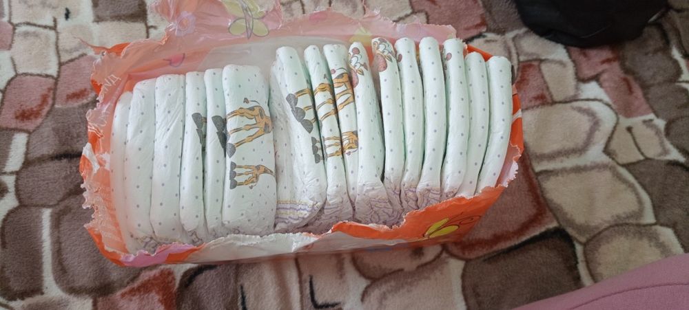 Памперси і пакет речей