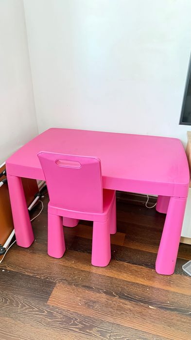 Дитячій столик+ стільчик