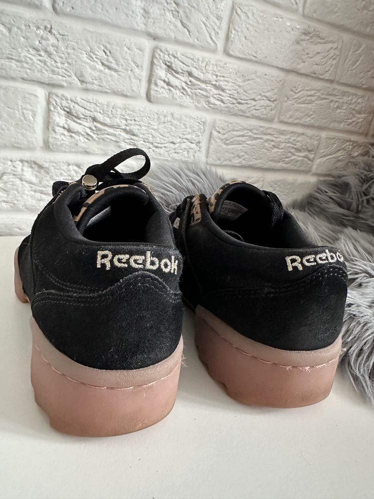 Reebok Workout Ripple OG 3