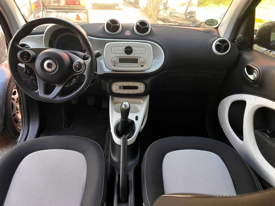 interior smart fortwo 453