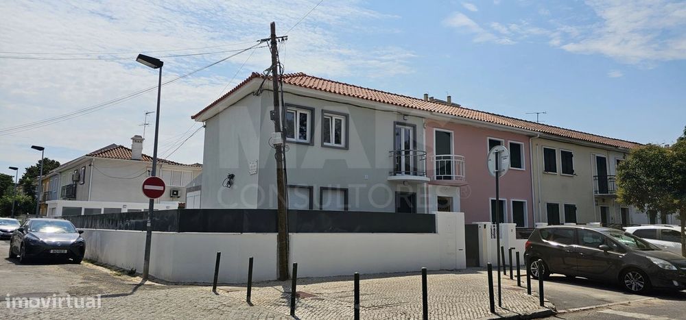 Moradia V3 Remodelada Benfica