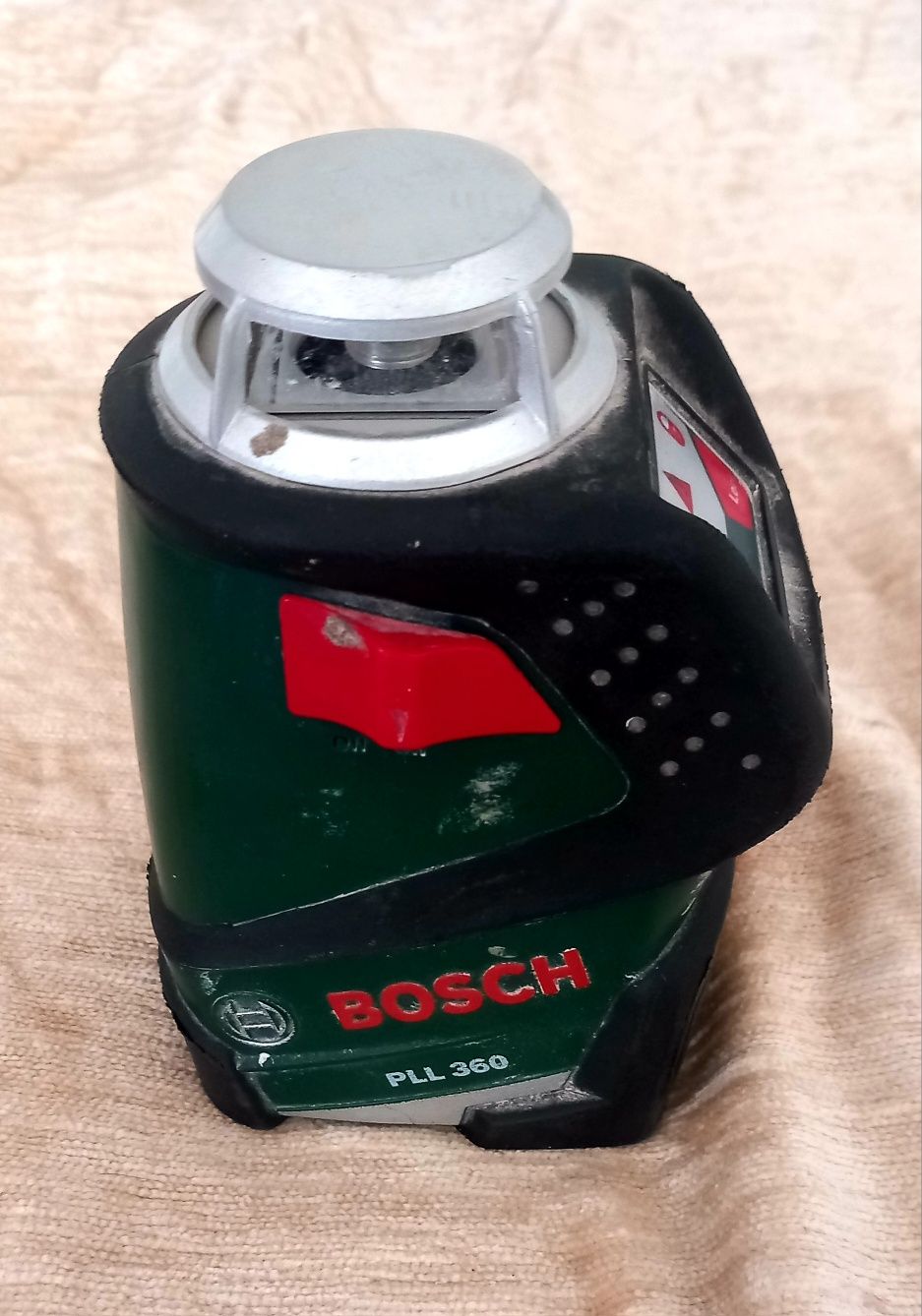 Laser Krzyżowy Bosh PLL 360