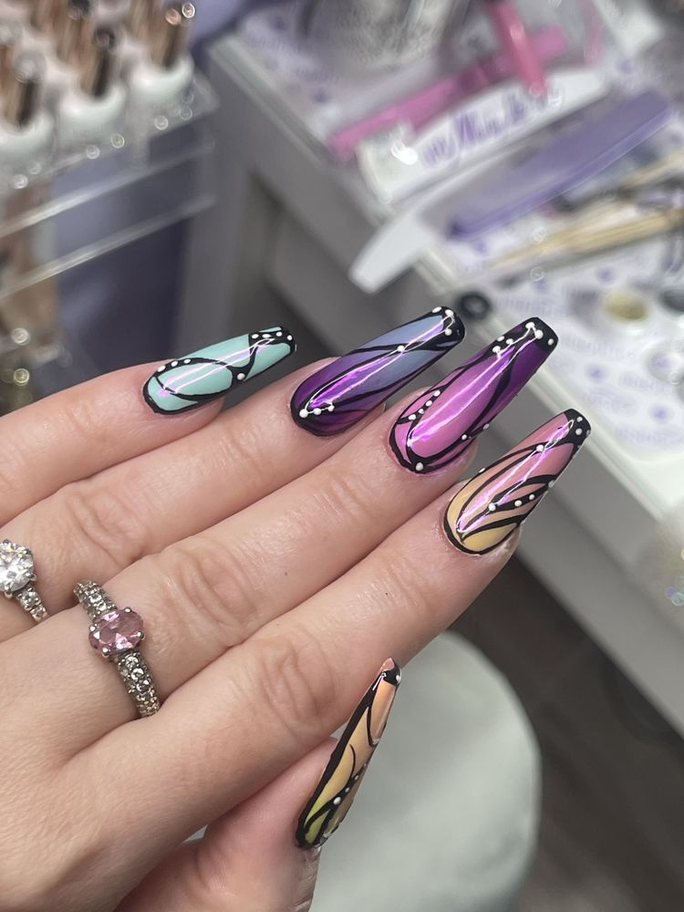 Stylizacja paznokci, hybryda, manicure, przedlużenie