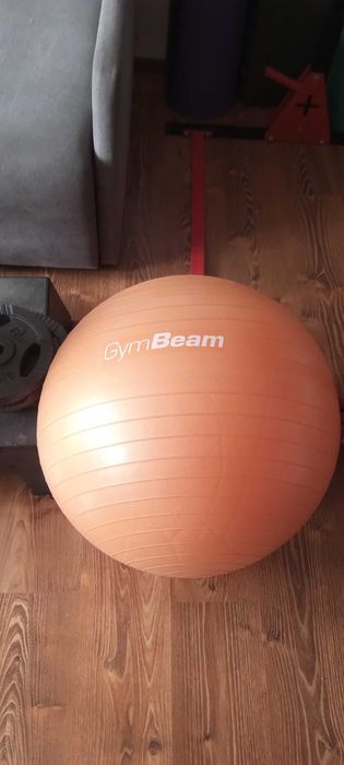 piłka do ćwiczeń gimnastyczna fitness GymBeam 65cm pomarańczowy