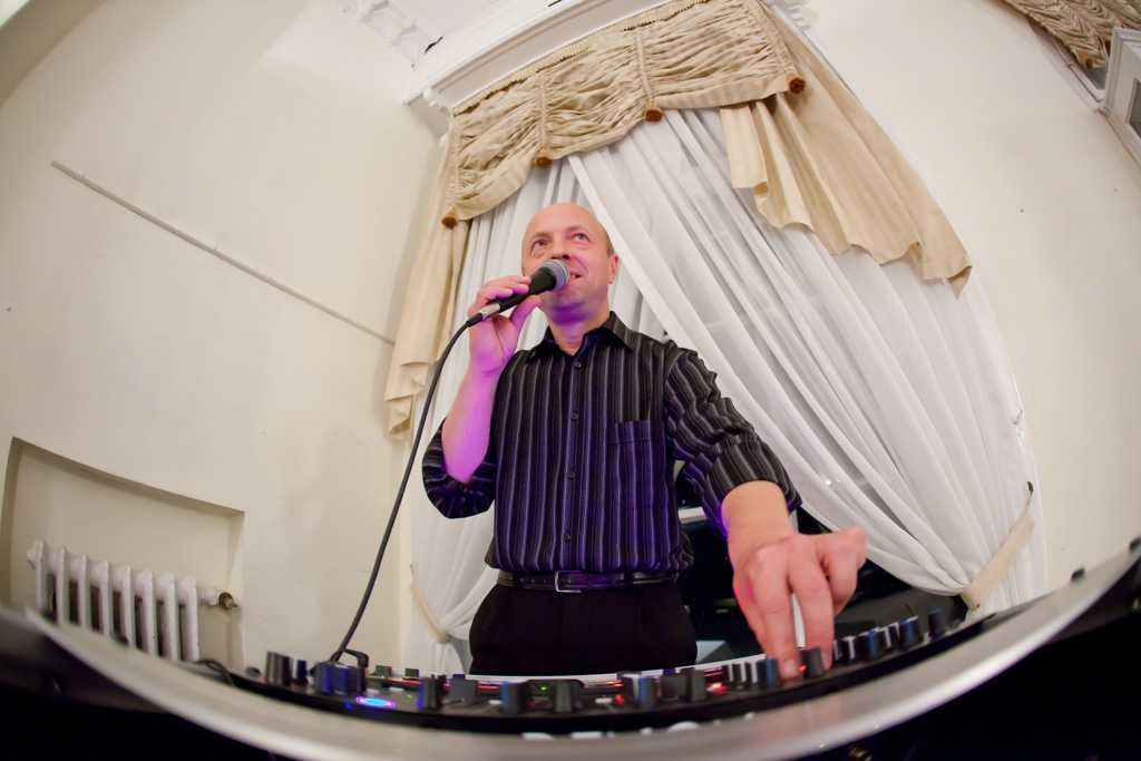DJ Bogdan Janik – Oprawa muzyczna na wesele, urodziny, eventy