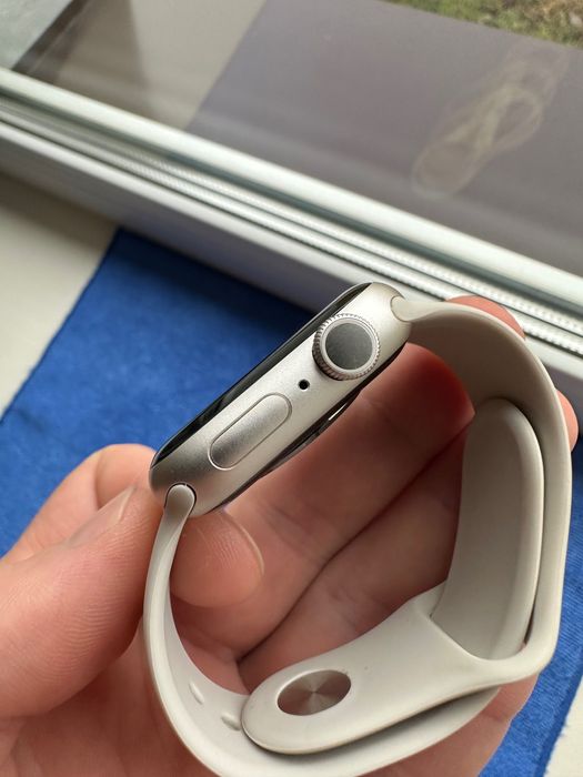 Apple Watch 9 41mm Starlight ідеал