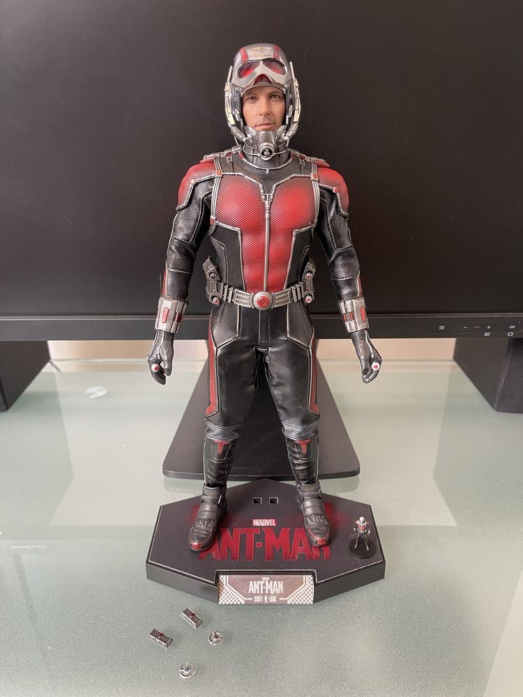 Фигурка 1/6 hot toys MMS 308 ANT-MAN