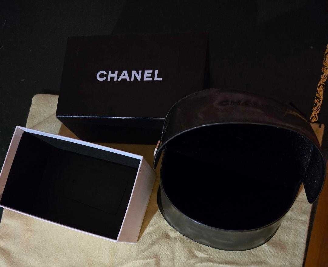 Chanel pudelko etui