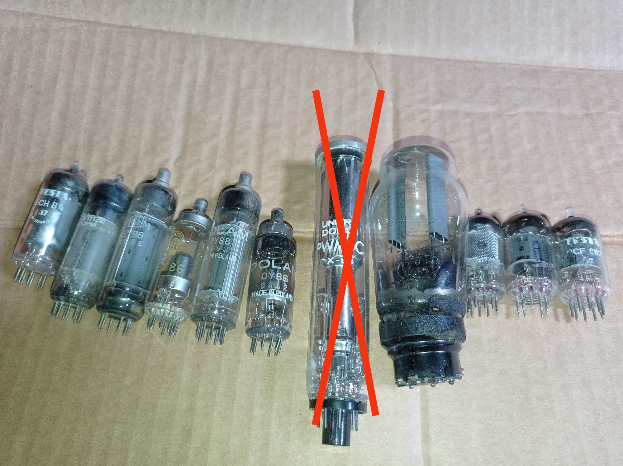 Sprzedam lampy elektronowe różne rodzaje