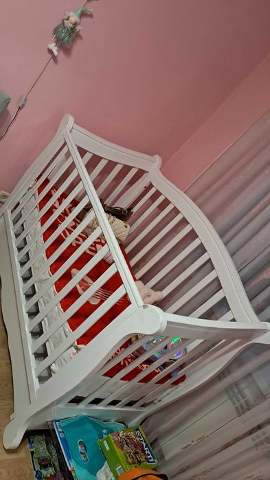 Дитяче ліжечко універсальне