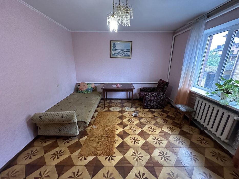 Здам кімнату в будинку на П‘ятничанах, вулиця Ольги Кобилянської