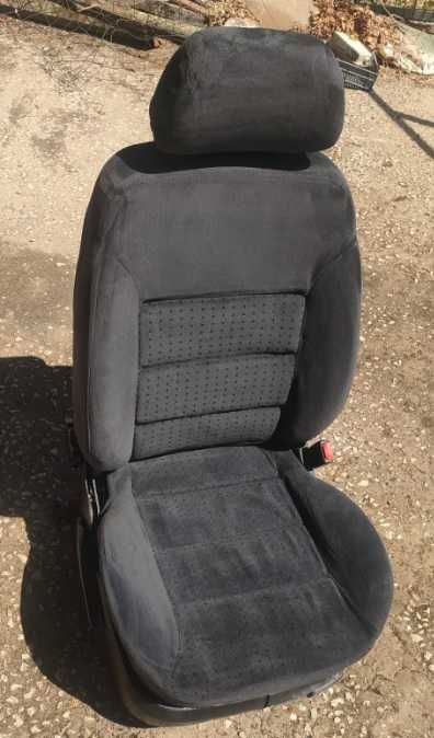 Bancos frente VW Golf IV