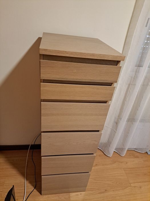 Cómoda c/ 6 gavetas, e vidro espelhado 40x123 cm