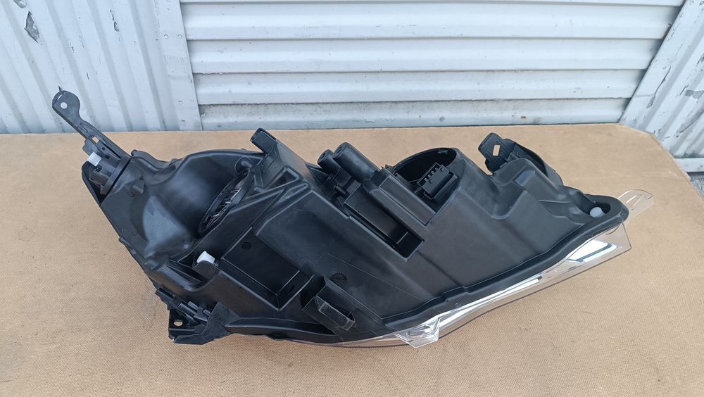 Vendo farol esquerdo de Opel Astra j ano 2009/15