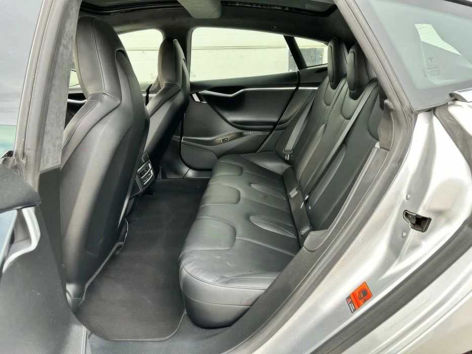 Tesla Model S 85      2014