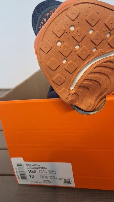 Кросівки Nike MOTIVA,  DV1237 403, US10.5 E44.5 28.5CM