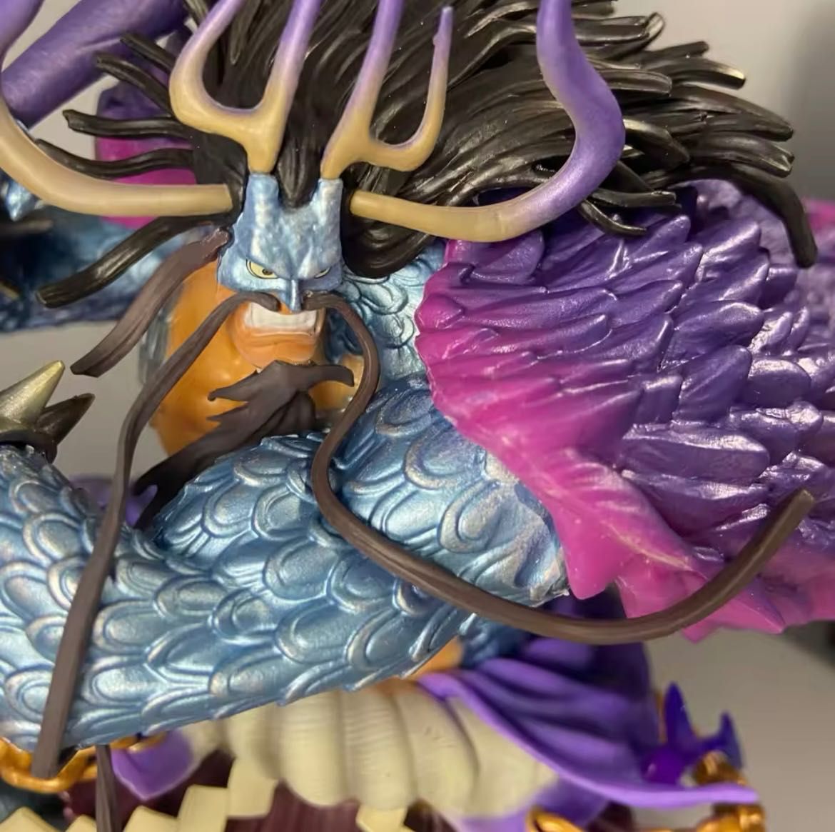 Kaido figura [One Piece]