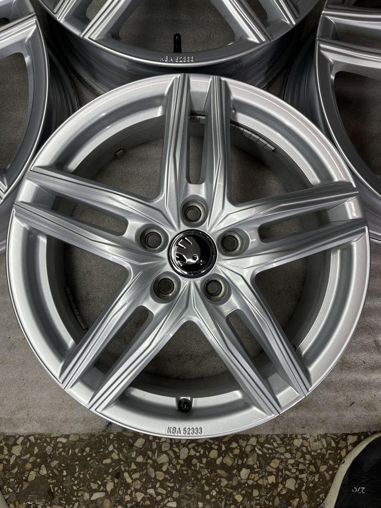 Диски R17 5x112 Et51 6.5J. Skoda Octavia Volkswagen Golf Jetta Touran