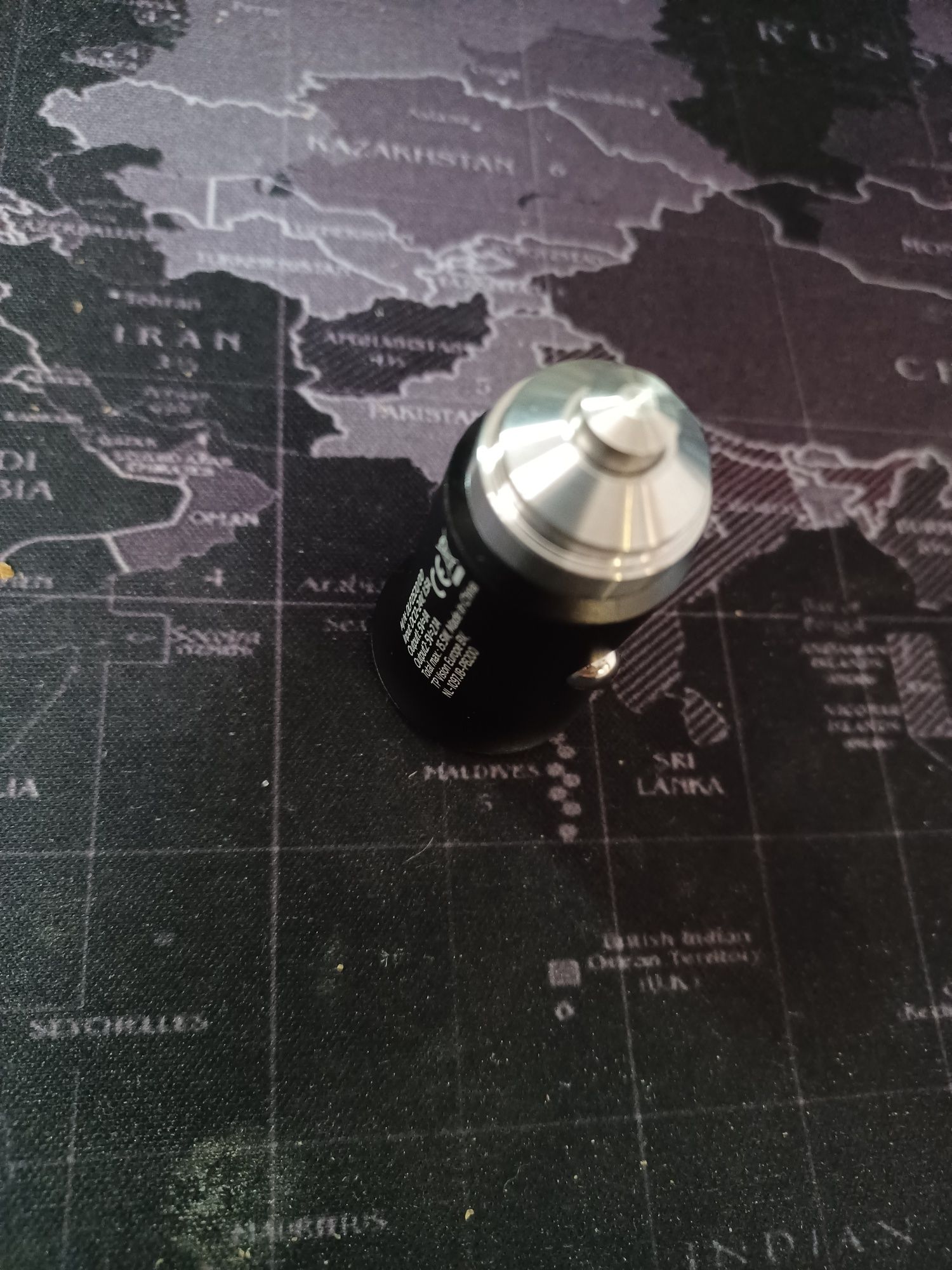 Przejściówka Philips do zapalniczki samochodowej 2xUSB