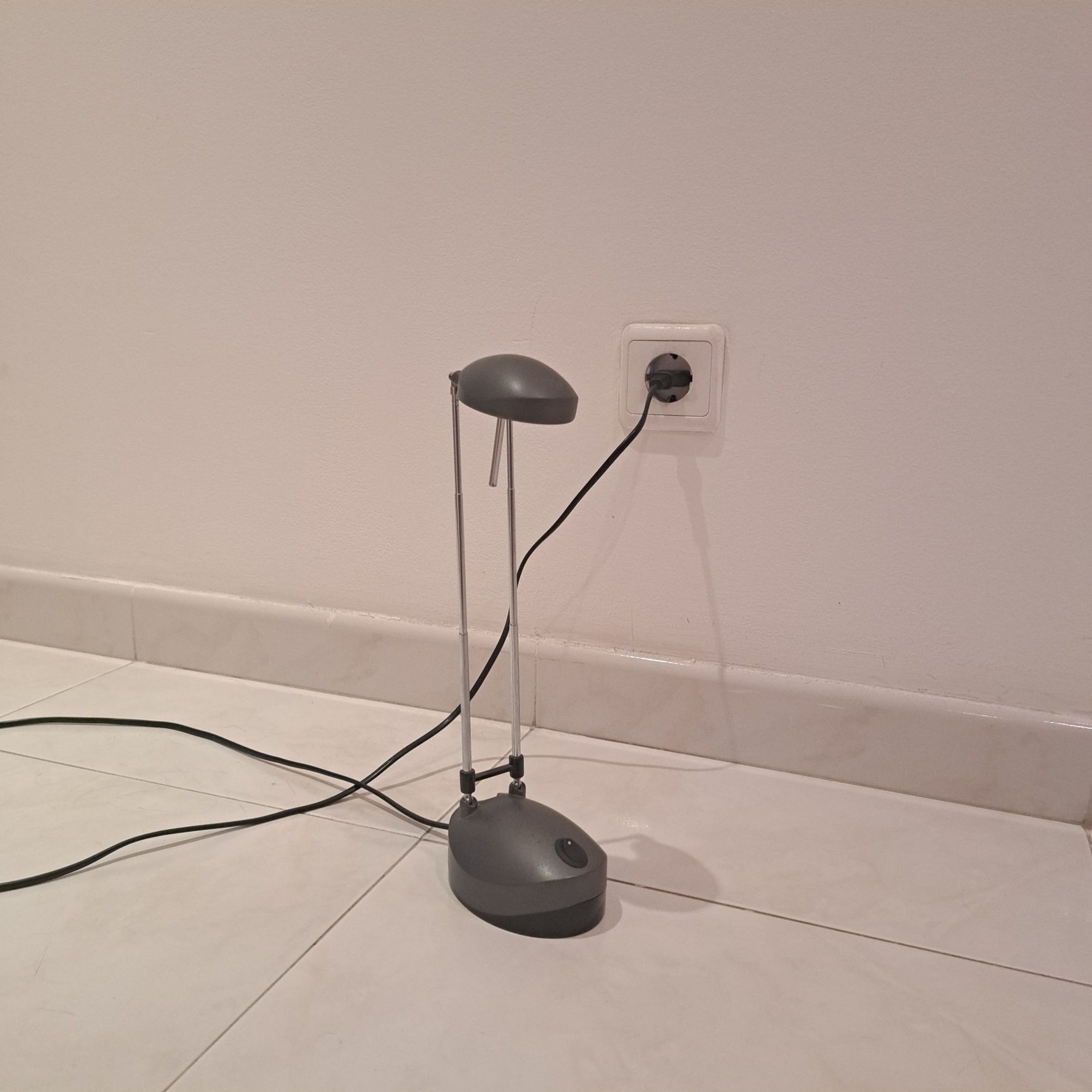 Candeeiro secretária