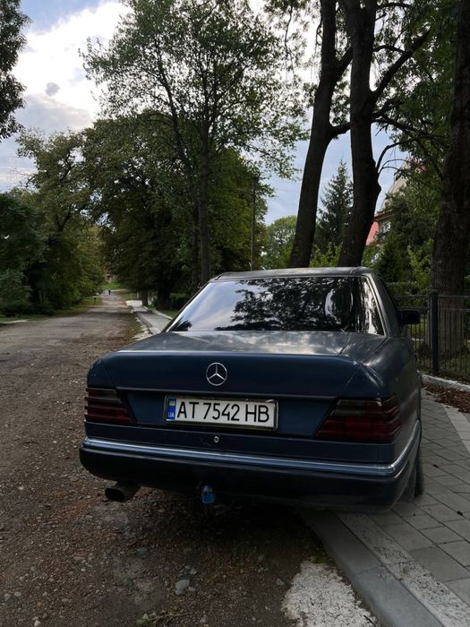 Продам мерседес124 2.3-бензин