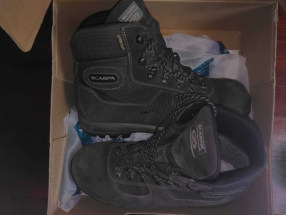 Buty  " SCARPA " roz. 44  PoLeCaM