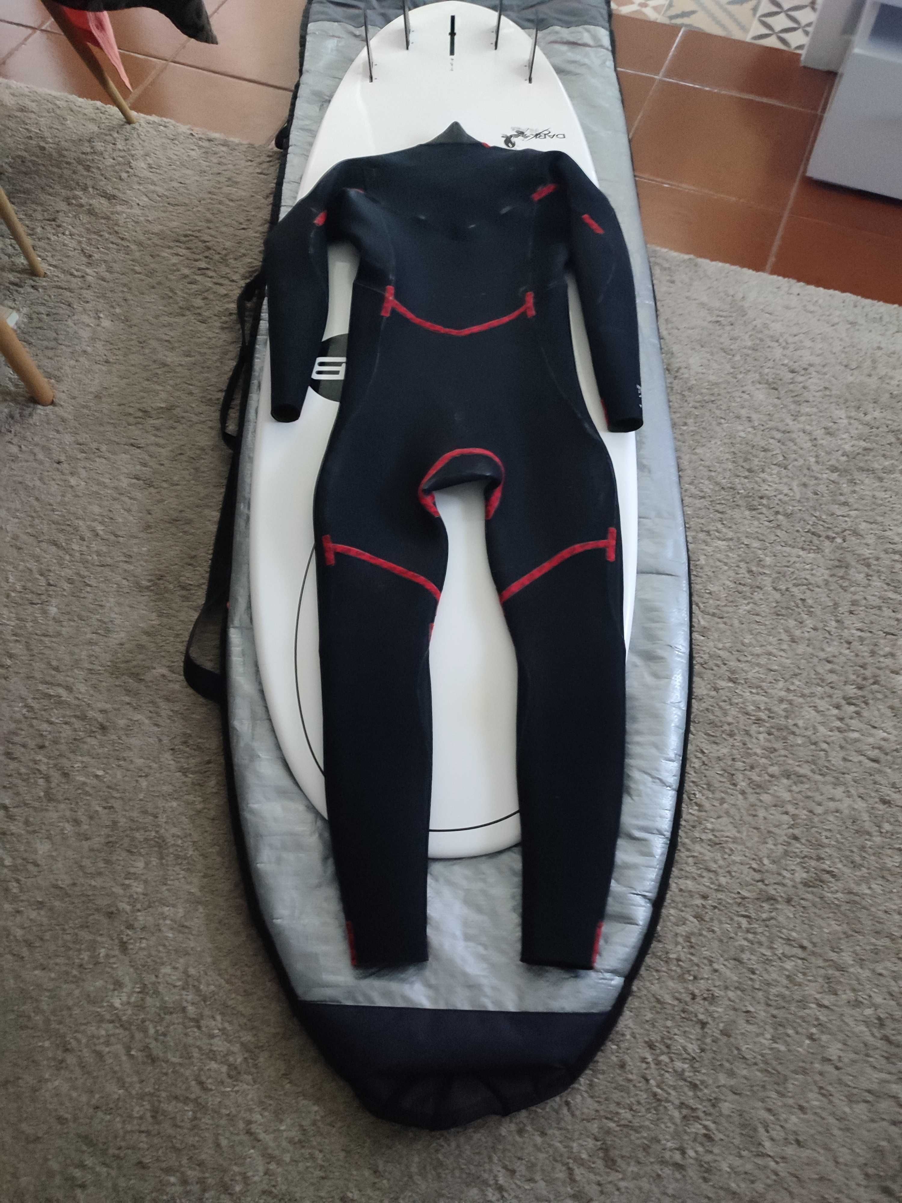 Prancha surf, fato 4/3 M, saco transporte