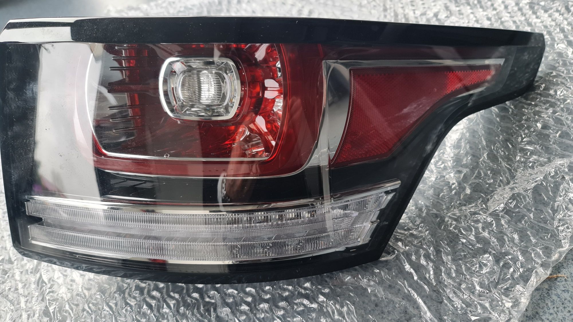 NOWA Lampa tylna prawa Range Rover Sport 2013-18 EU LR061588