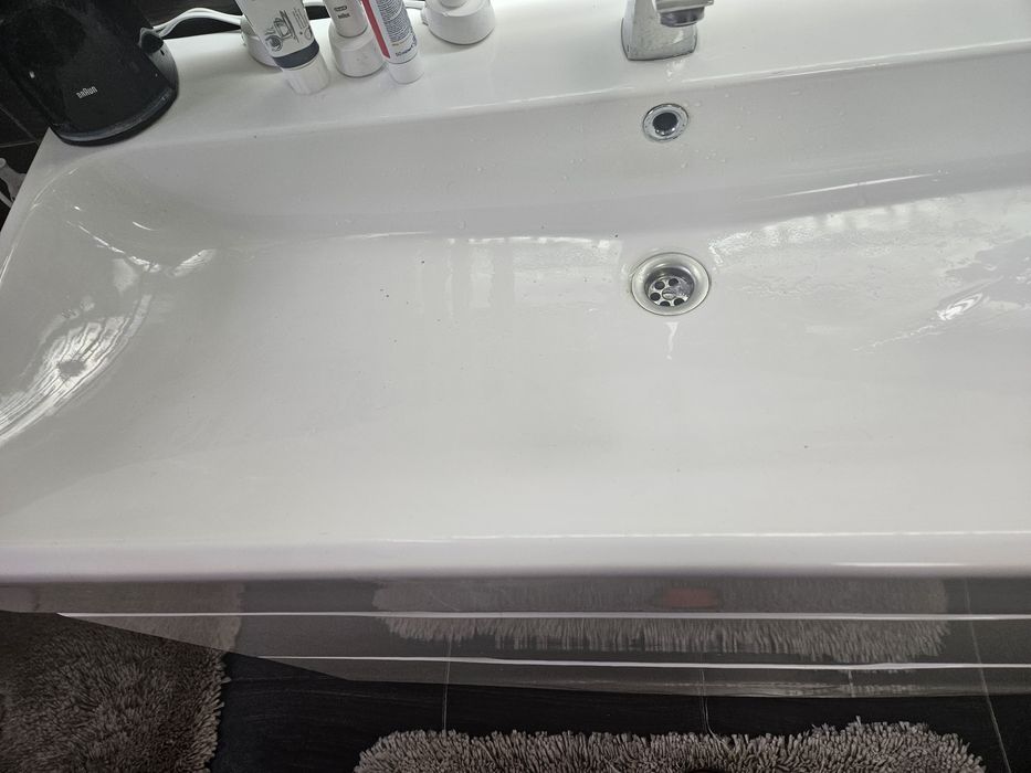 Тумба з умивальником