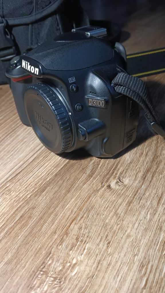 Nikon D3100 zestaw