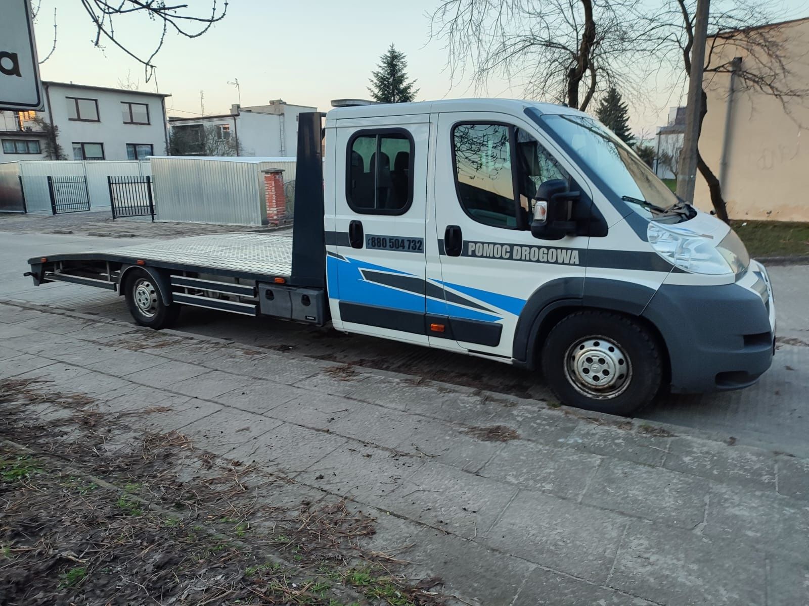 Przeprowadzki Transport Usługi transportowe towarów Wynajem busów