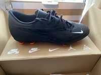 Бутси Nike Phantom GX Club FG/MG