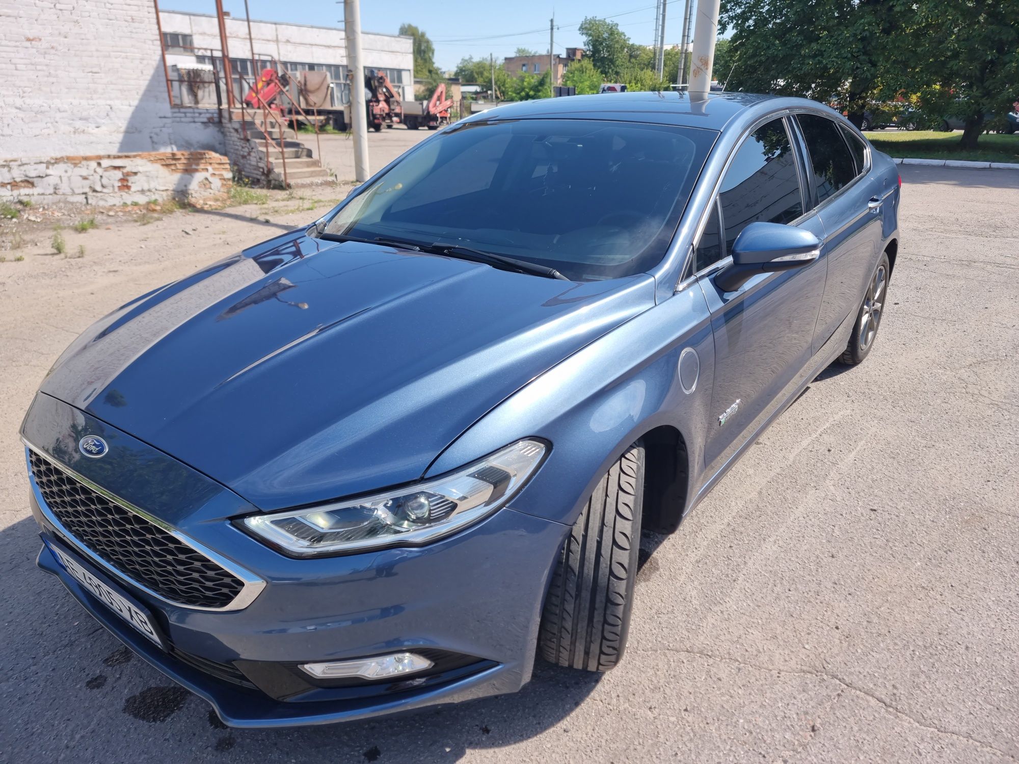 Ford Fuison Plugin hibrid