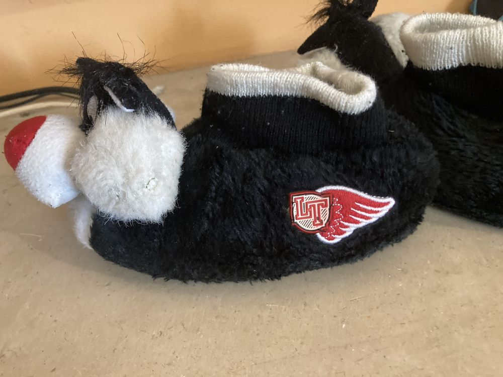 Pantufas de criança n 29 em bom estado