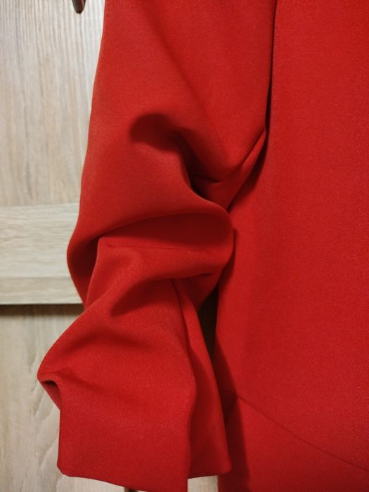 Garsonka żakiet+ spodnie komplet piękna czerwień L