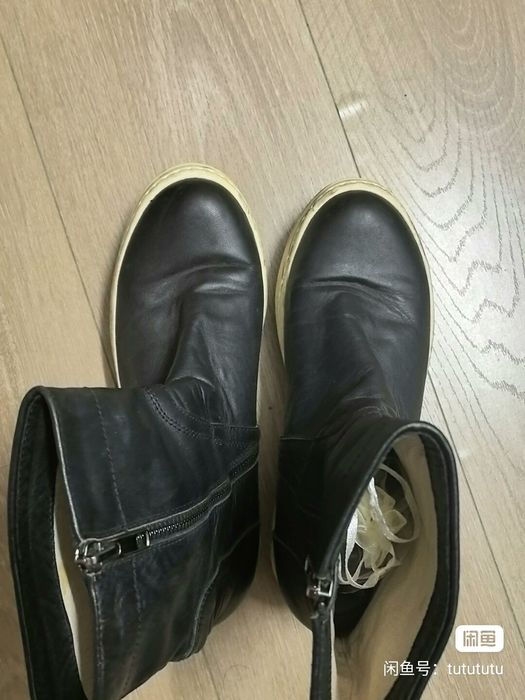 Cinzia araia type ramones rick owens geobasket