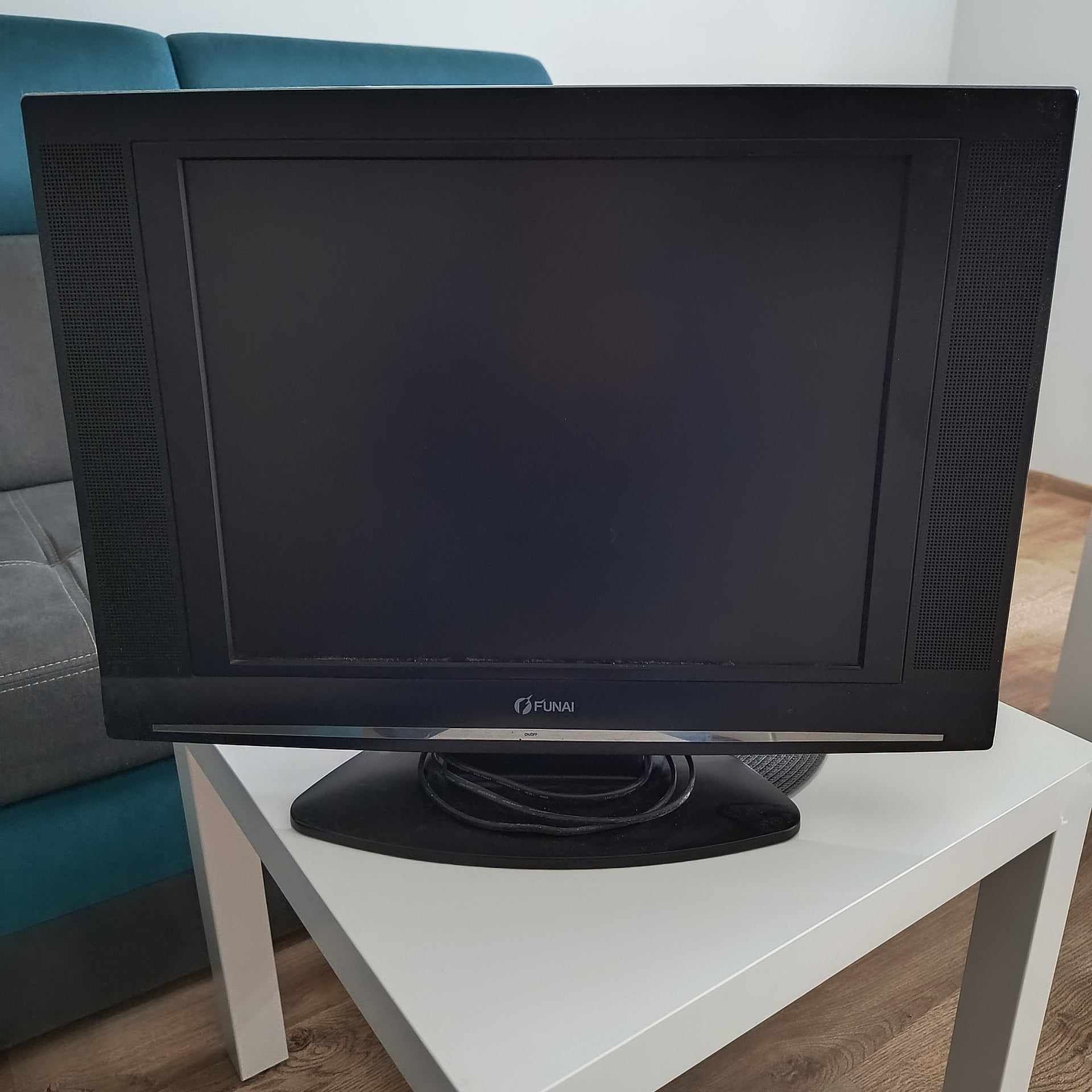 Telewizor funai 20cali