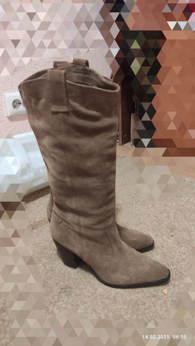 Продам жіночі  Козаки  Mango натуральна замша 41р