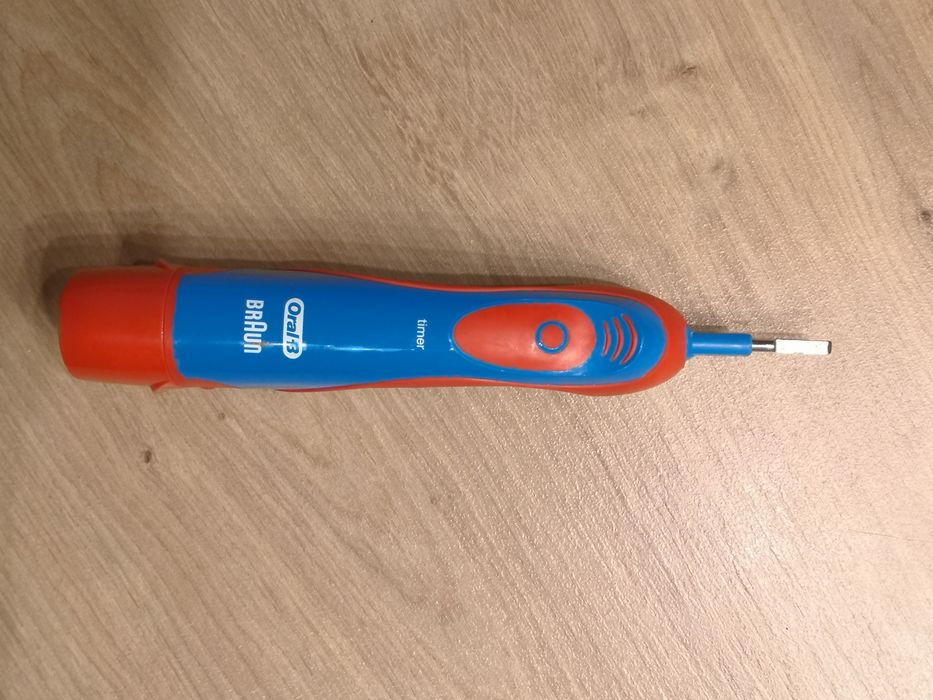 Szczoteczka Oral-B elektryczna dziecięca