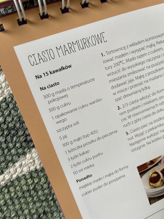 Książki kucharskie niskoweglowodanowe, fitness
